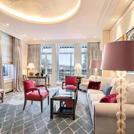 Hotel Baur Au 5*